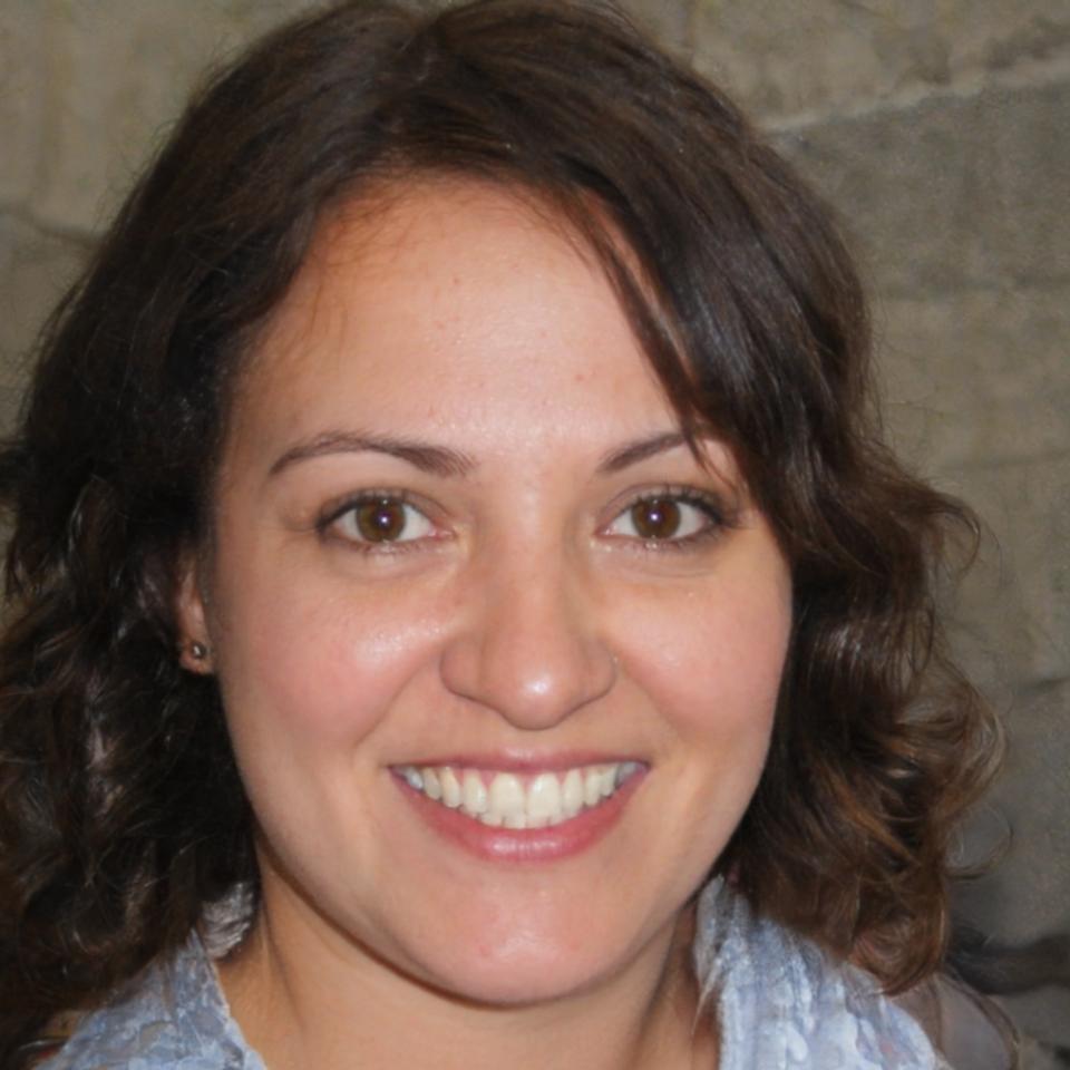 Sienna Thornbury financial analysis instructor